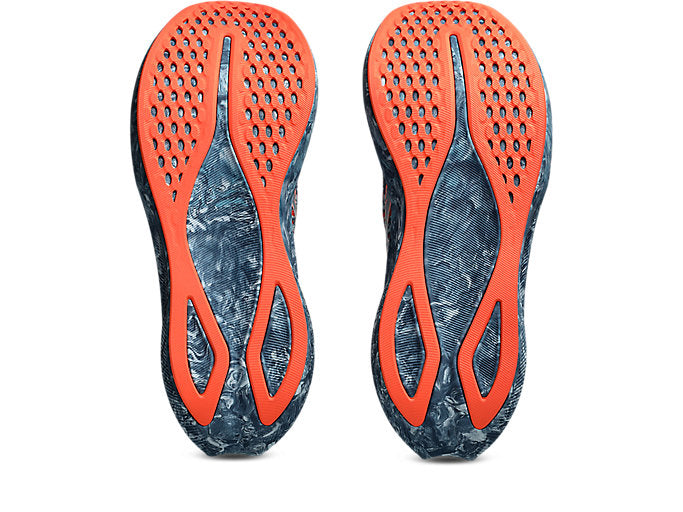 Asics Men`s NOOSA TRI 16 Running Shoes in Stillwater/Winter Sea