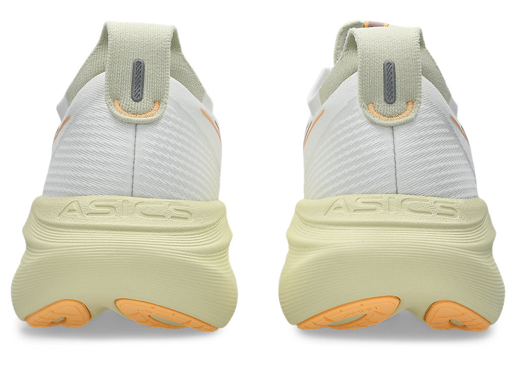 Asics Men's GEL-NIMBUS 27 Extra Wide (4E) Running Shoes in White/Fawn