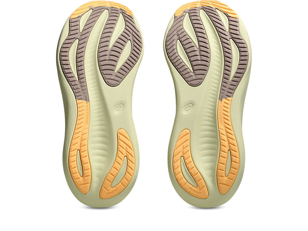 Asics Men's GEL-NIMBUS 27 Extra Wide (4E) Running Shoes in White/Fawn