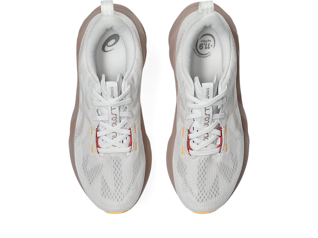 Asics Women's NOVABLAST 5 Wide (D) Running Shoes in White/Fawn