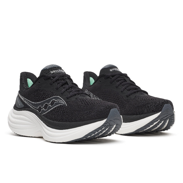 Saucony Women's Triumph 24 Running Shoes in Black/Silver (Wide)