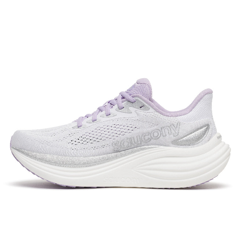 Saucony Women's Triumph 24 Running Shoes in White/Pastel