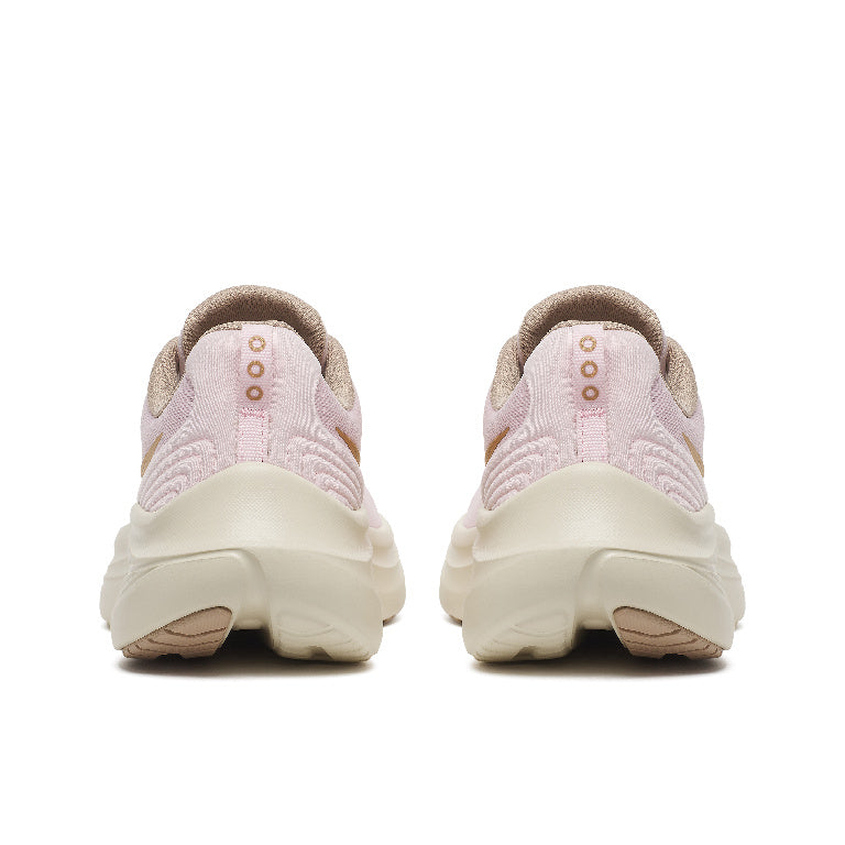 Saucony Women's Lancer Run Running Shoes in Silk/Eggshell