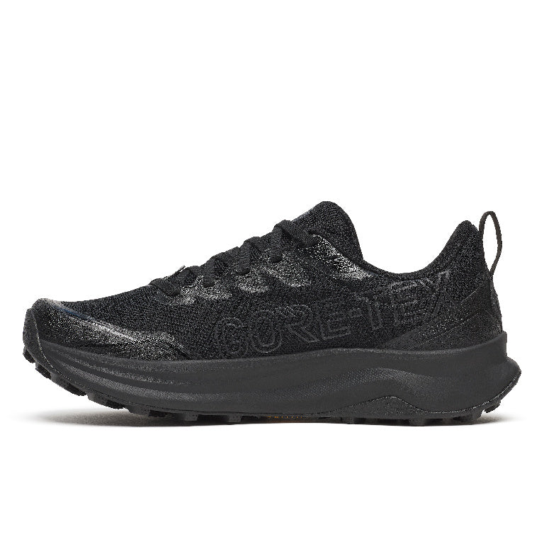 Saucony Women's Peregrine 16 Gtx Running Shoes in Triple Black