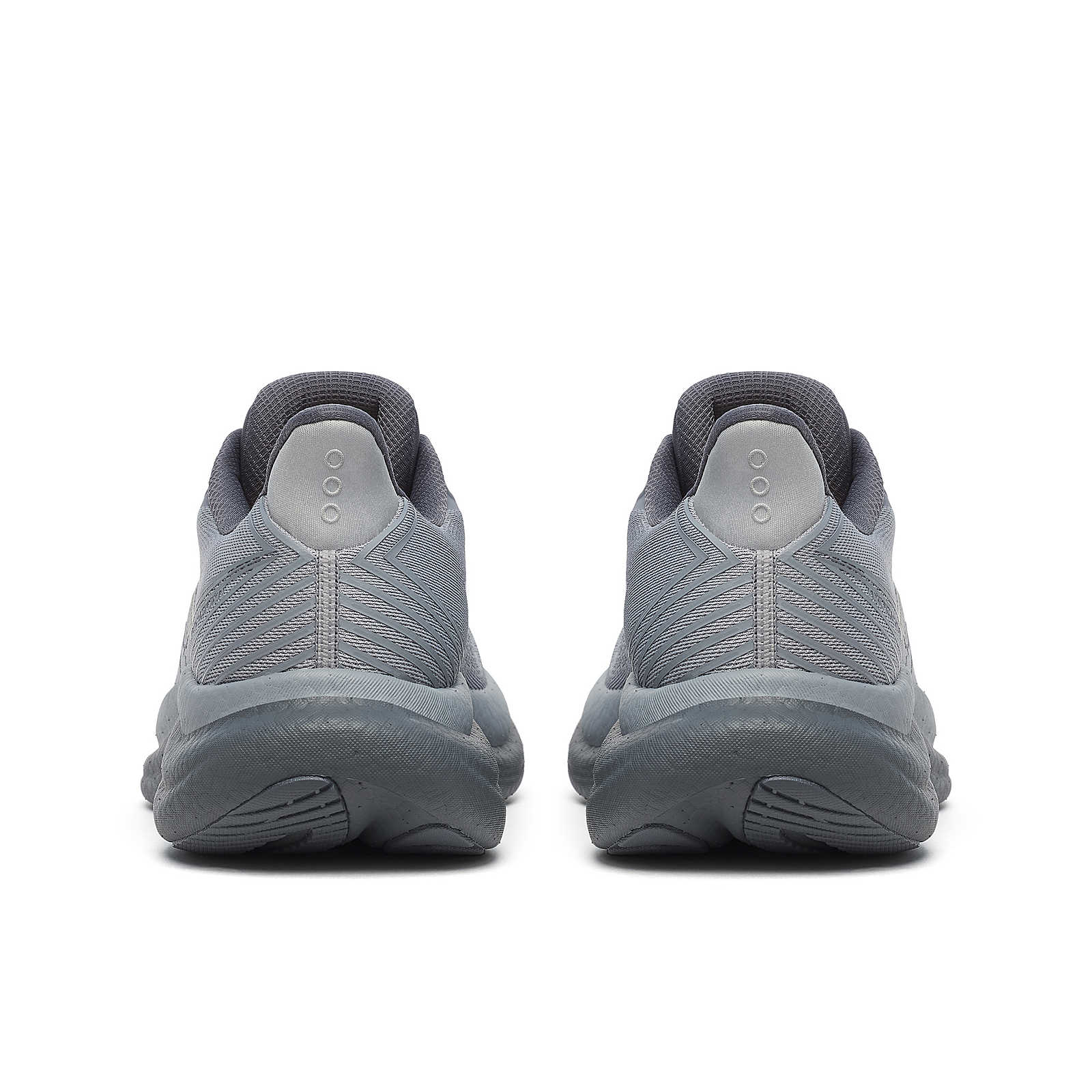 Saucony Men's Triumph 23 Running Shoes in Fossil/Shadow