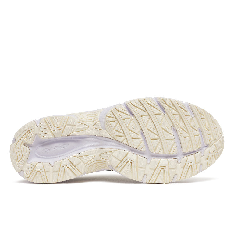 Saucony Women's Tempest Running Shoes in Vanilla/Silver