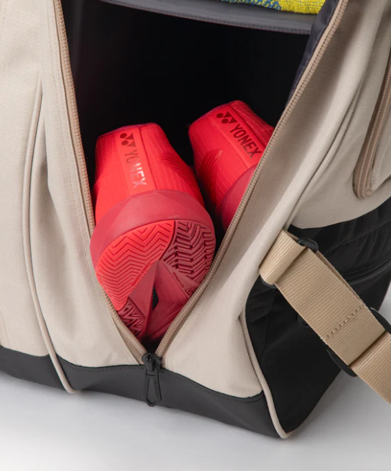 YONEX GEARLOGIC 6 PCS RACQUET BAG