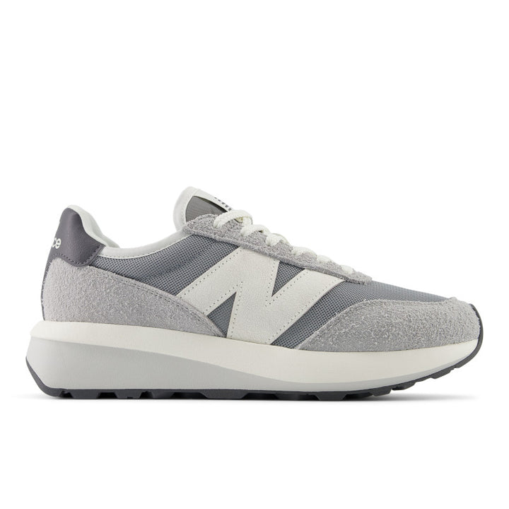 New Balance Unisex 370 Sport Lifestyle Shoes in Concrete