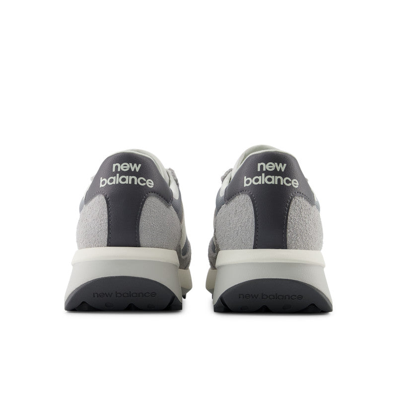 New Balance Unisex 370 Sport Lifestyle Shoes in Concrete