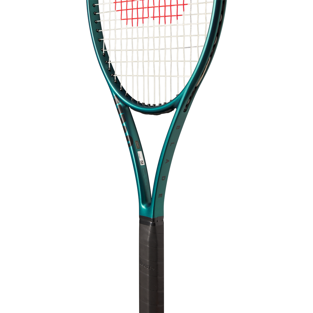 Wilson Blade 98 18X20 V9 Tennis Racquet