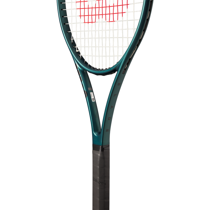 Wilson Blade 104 V9 Tennis Racquet