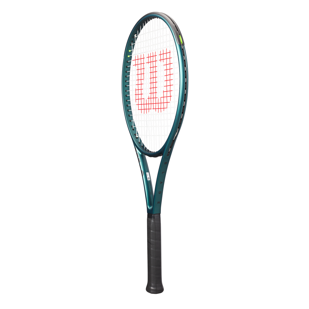 Wilson Blade 100L V9 Tennis Racquet