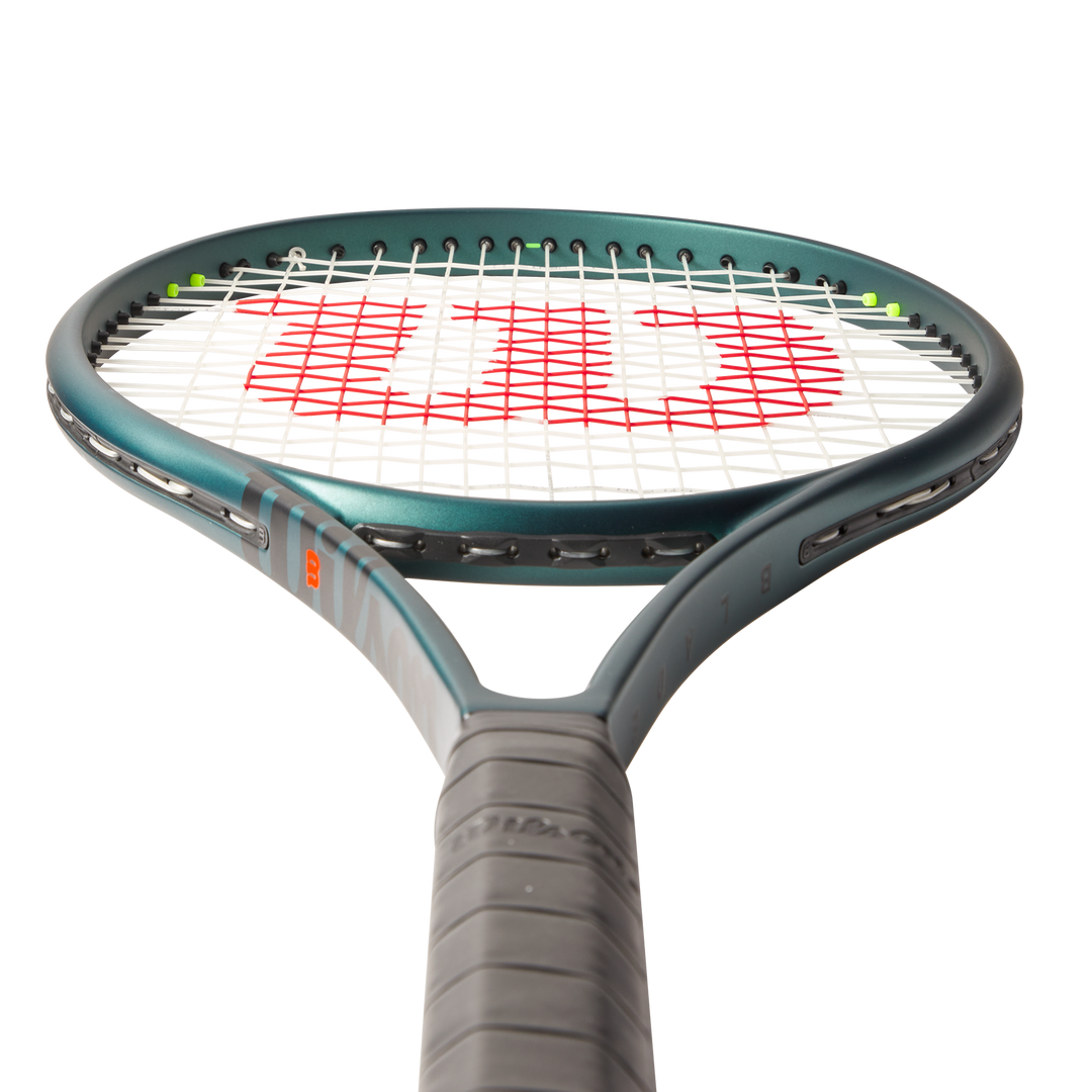 Wilson Blade 100UL V9 Tennis Racquet