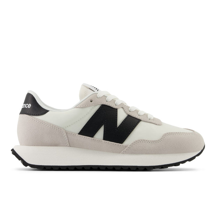 New Balance Women&