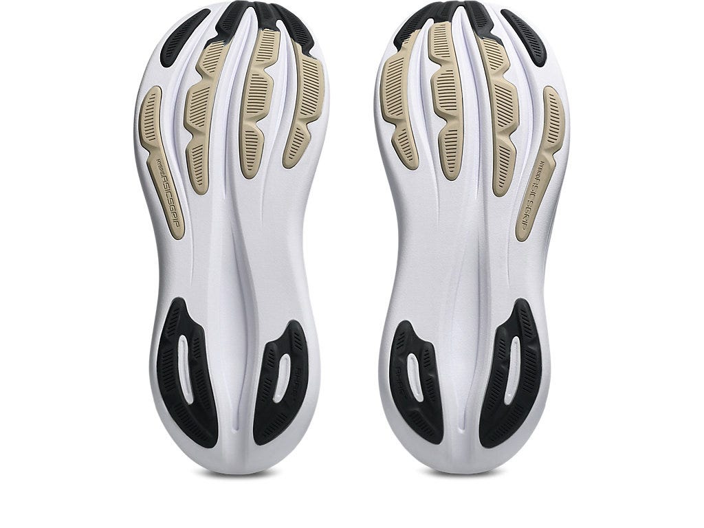 Asics Men's GEL-NIMBUS 28 Extra wide (4E) Running Shoes in Black/Feather Grey