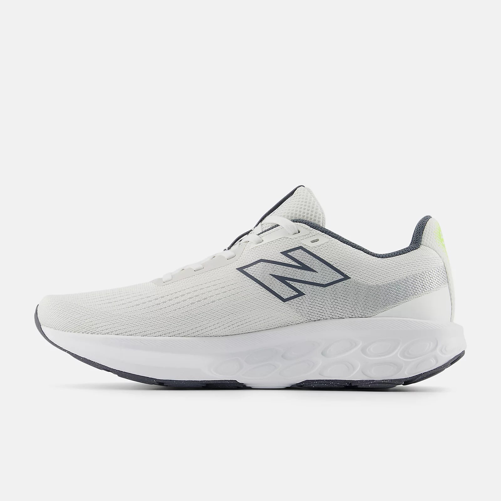 New Balance Men's Fresh Foam 520 v9 in Reflection