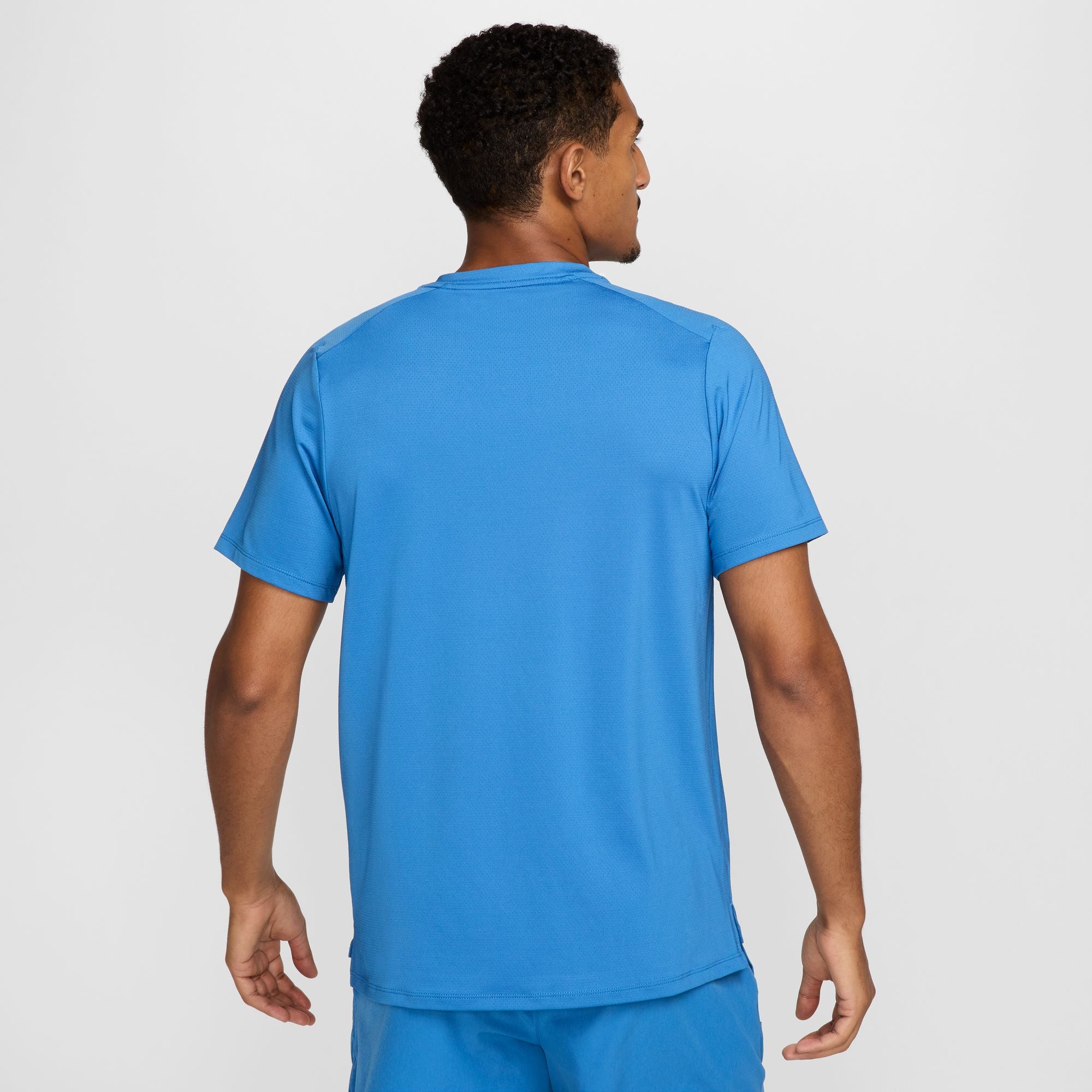 Nike Men's Court Advantage Dri-FIT Tennis Top in Star Blue/White