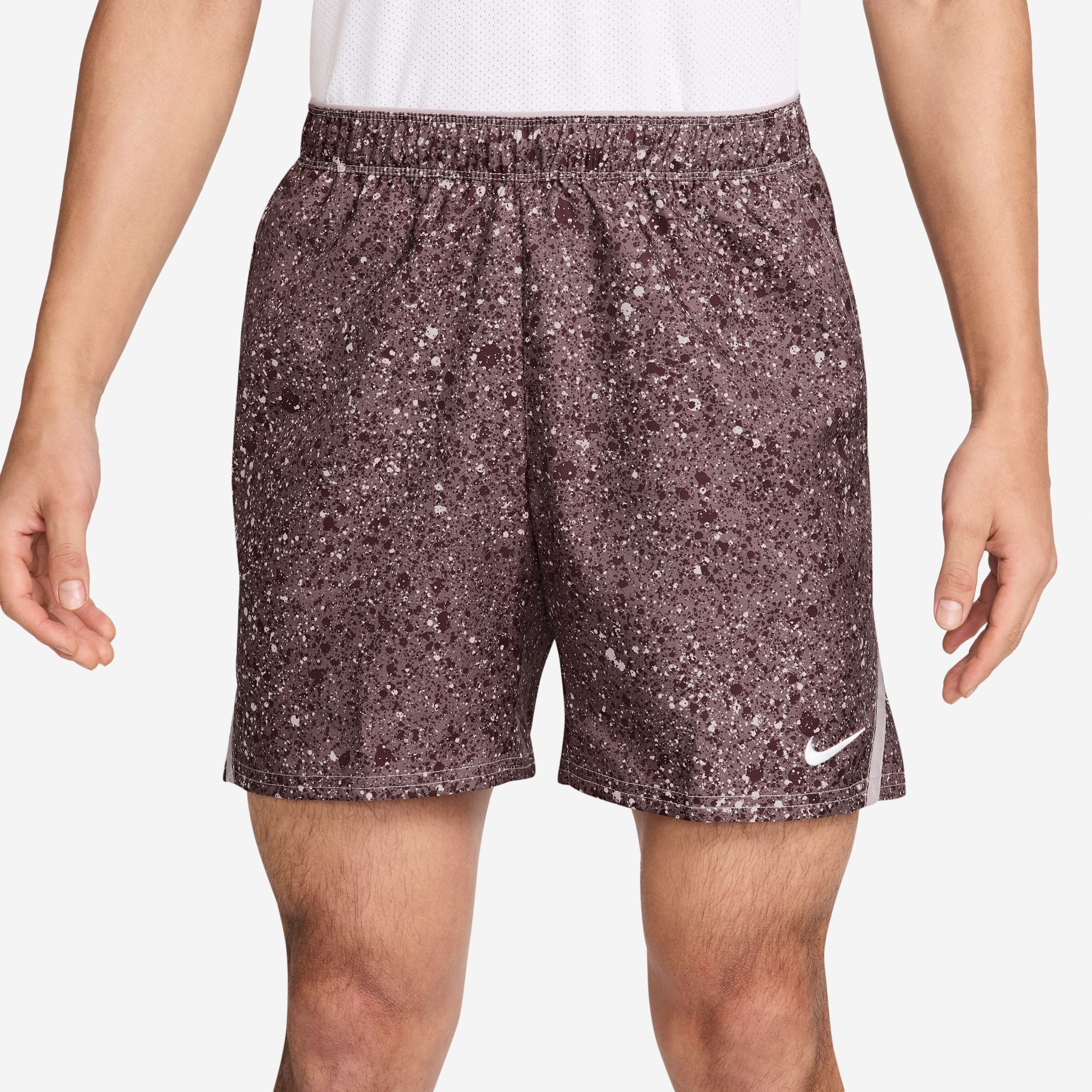 Nike Court Victory 7 Inch Printed Short in Tattoo/Platinum Violet/White