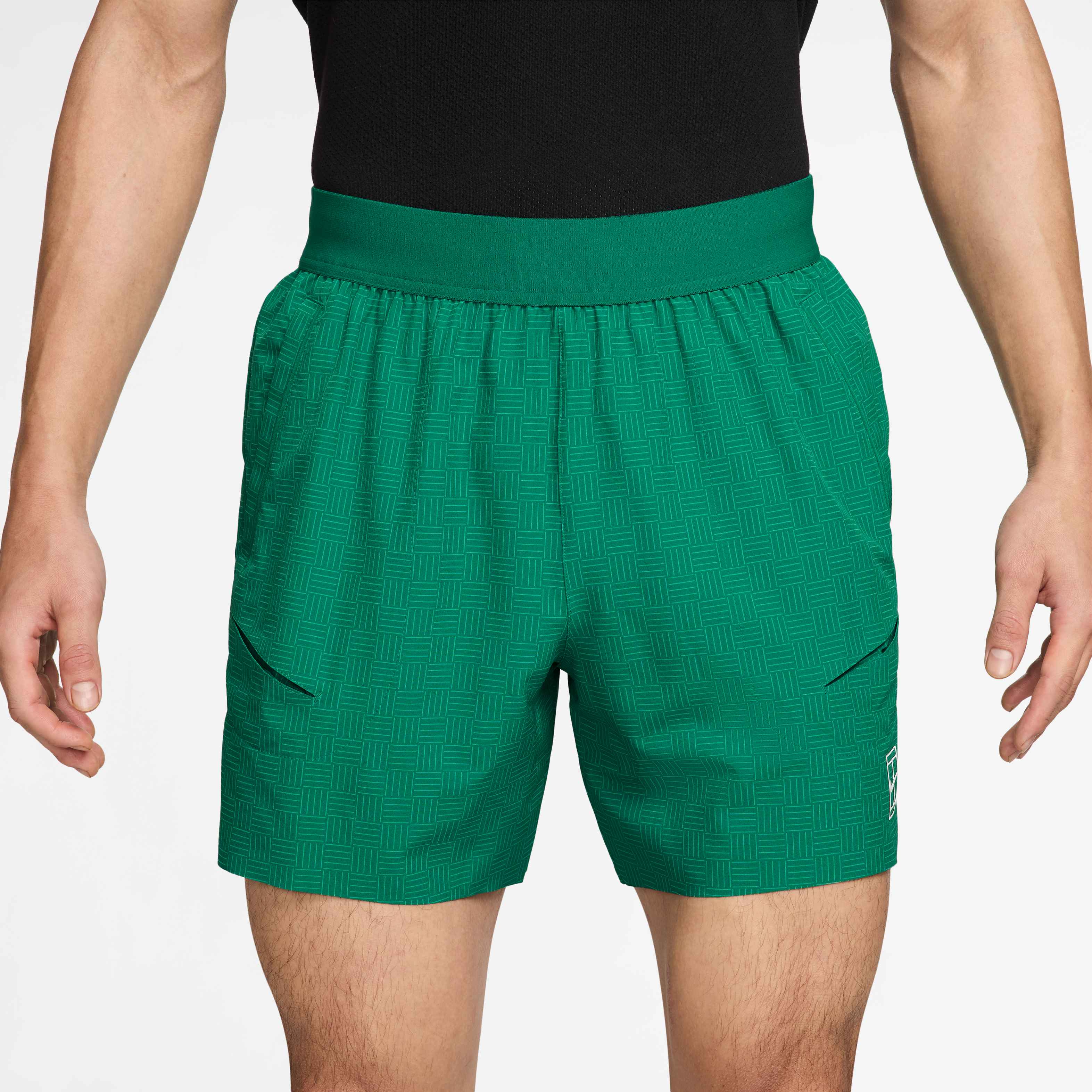 NikeCourt Advantage Dri-FIT tennisshorts voor heren  in Malachite/White