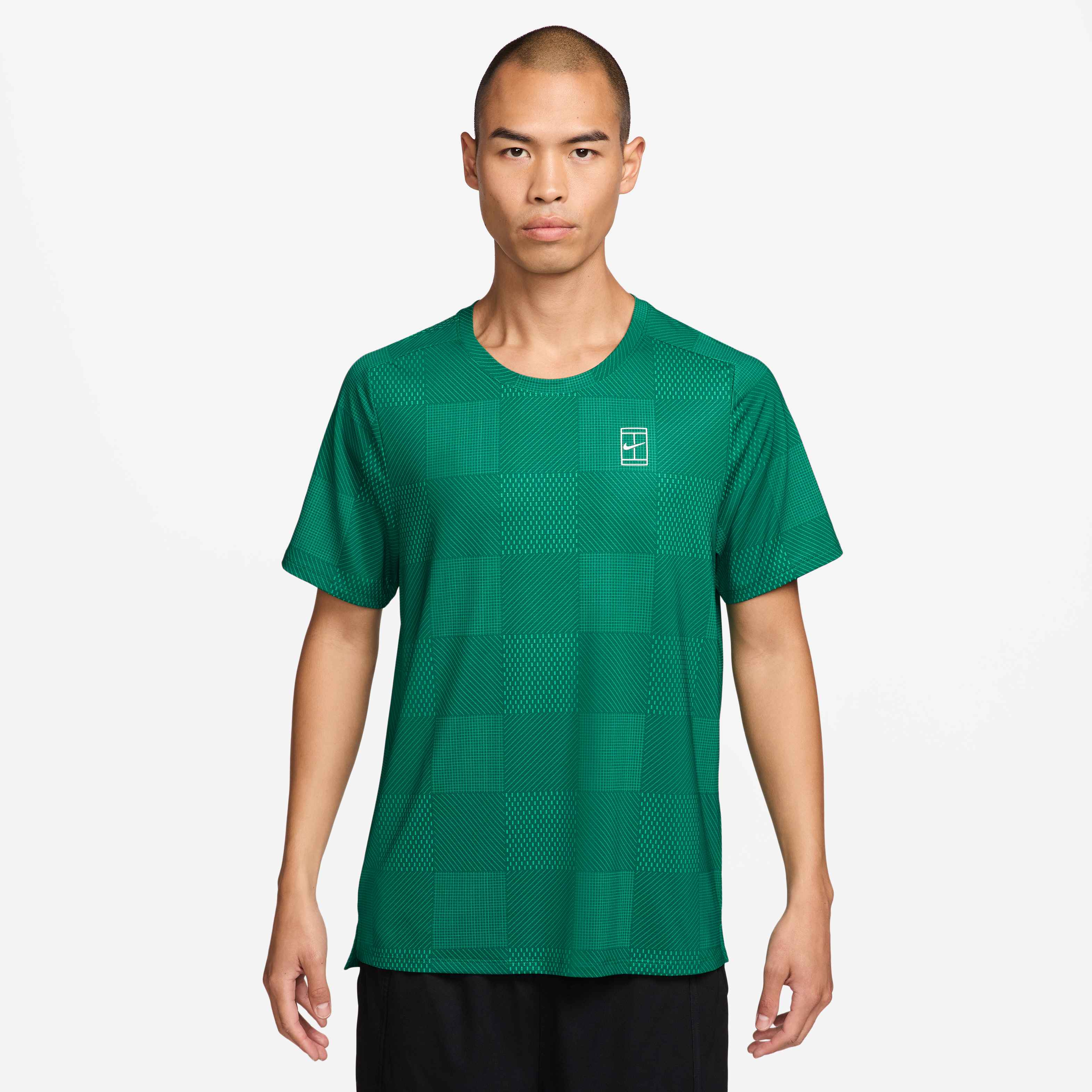 Nike Men's Court Advantage Dri-FIT Tennis Top in Malachite/White