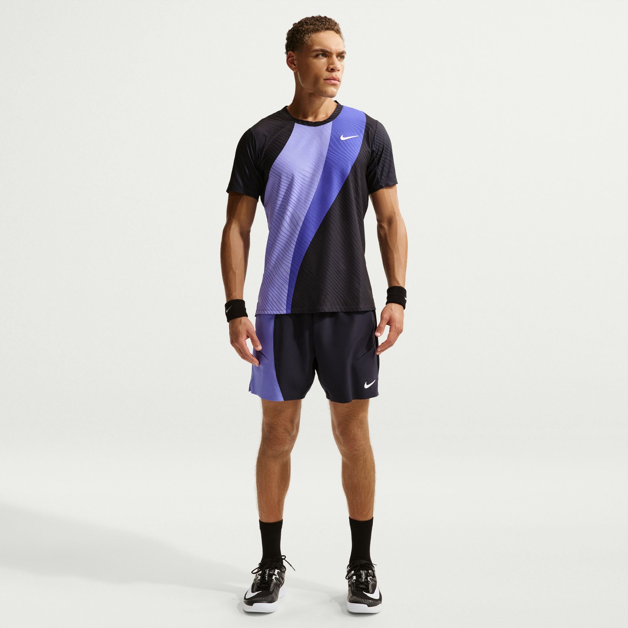 Nike Men's Court Advantage Dri-FIT Tennis Top in Sapphire/Dark Obsidian/White