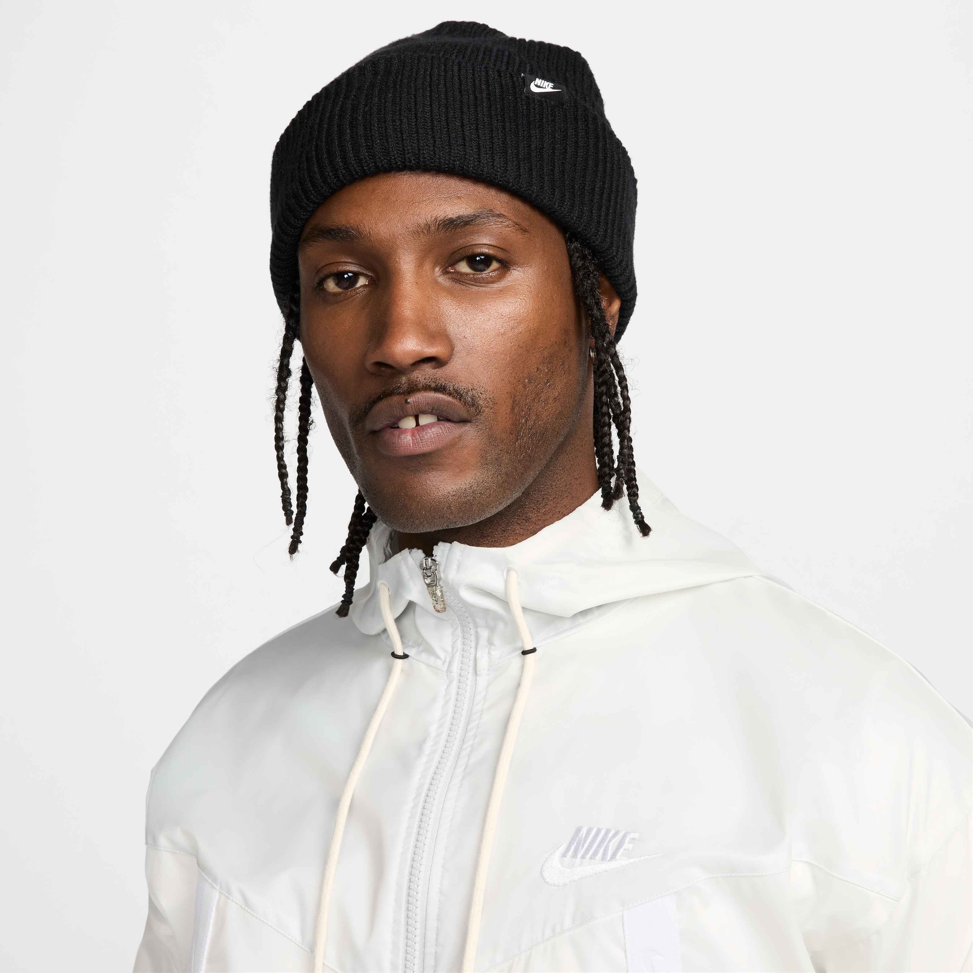 Nike Peak Futura Beanie in Black
