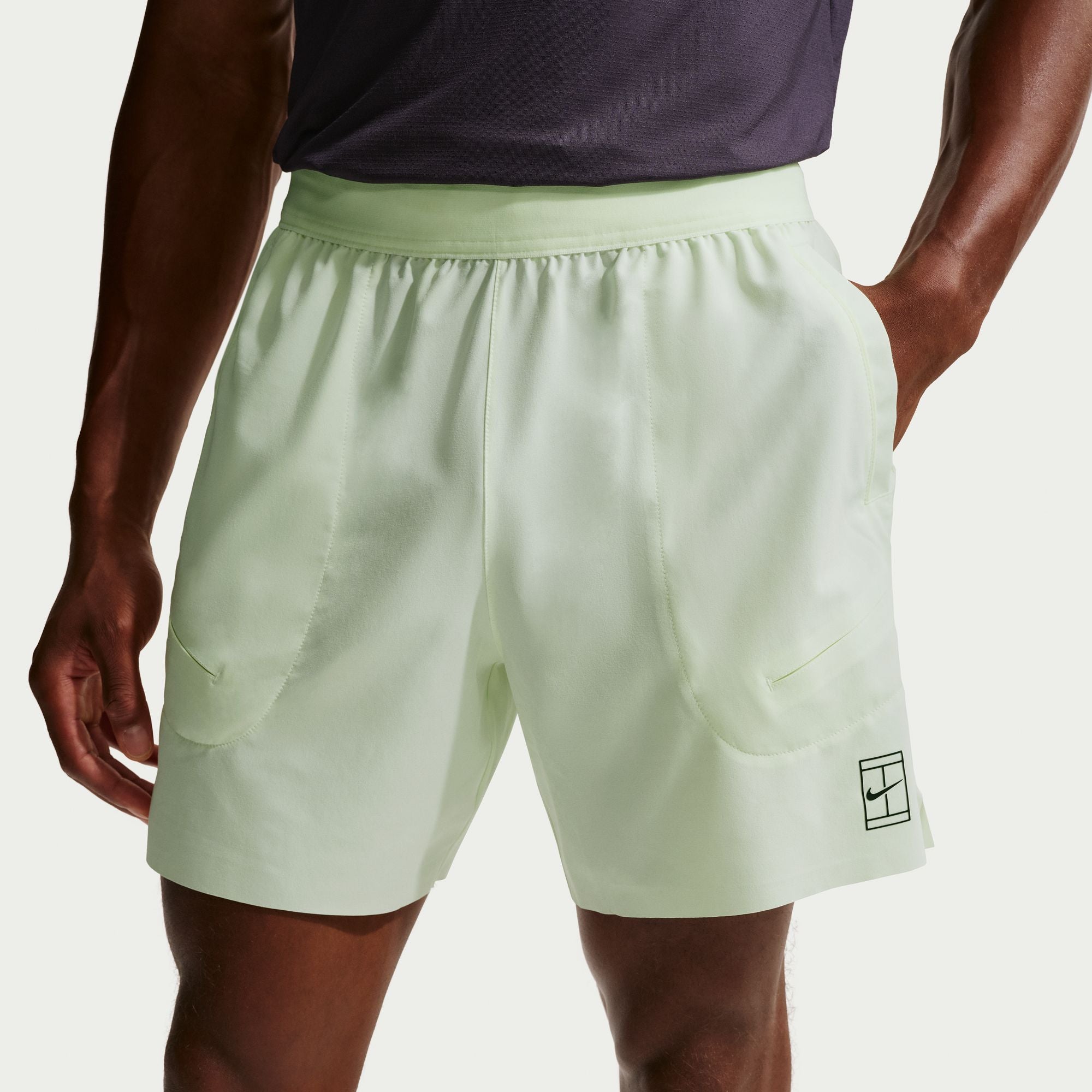 Nike Men's Court Advantage Dri-FIT 6" Tennis Shorts in Volt Tint/Black
