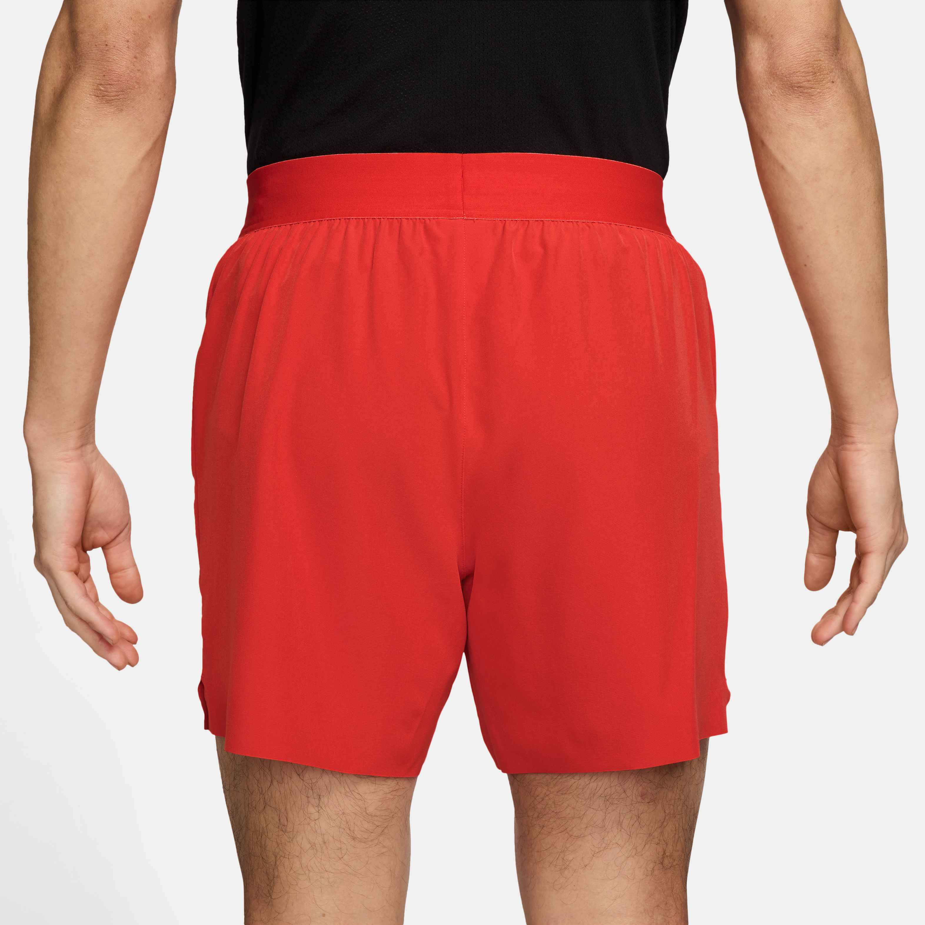 Nike Men's Court Advantage Dri-FIT 6" Tennis Shorts in Chile Red/White