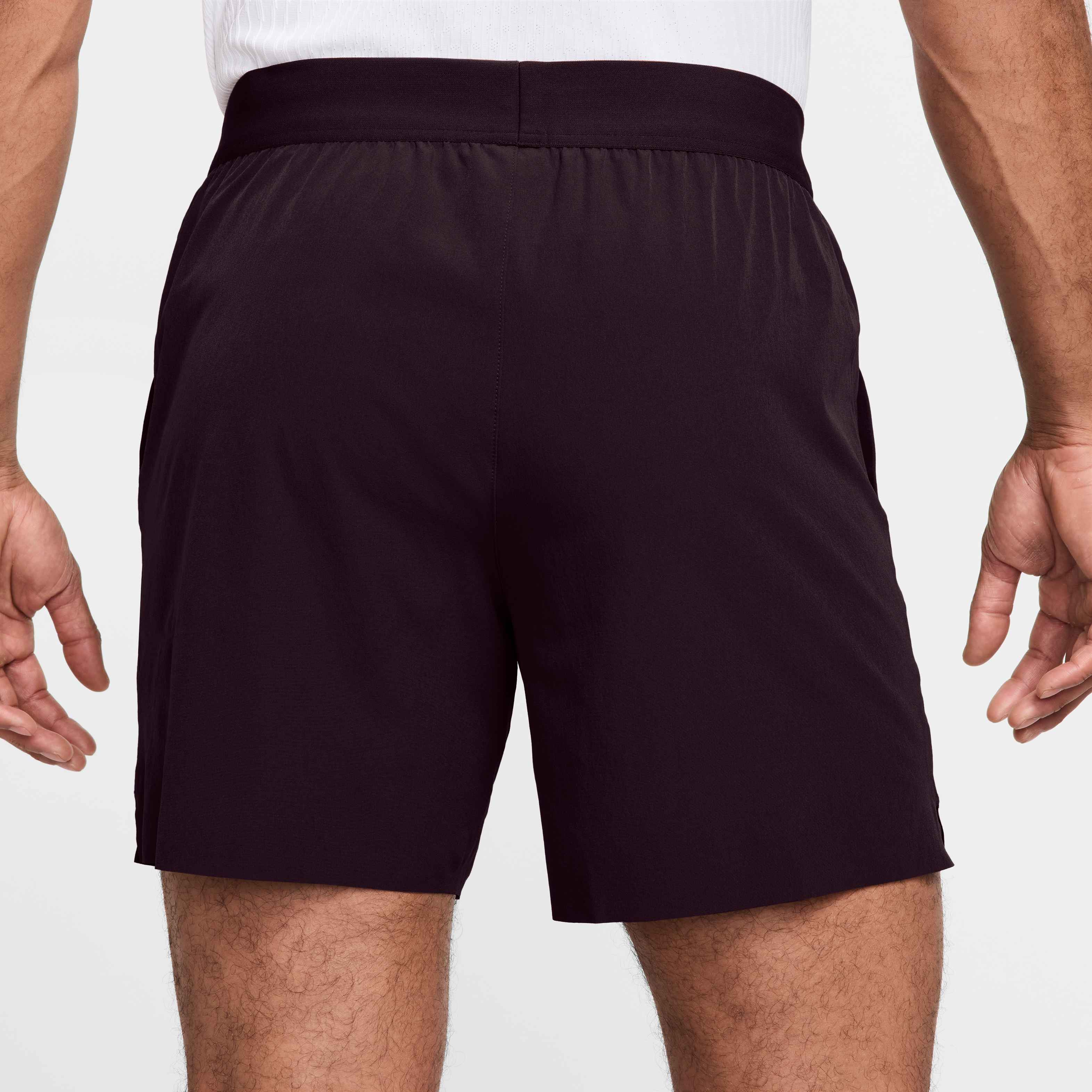 Nike Men's Court Advantage Dri-FIT 6" Tennis Shorts in Burgundy Ash/White