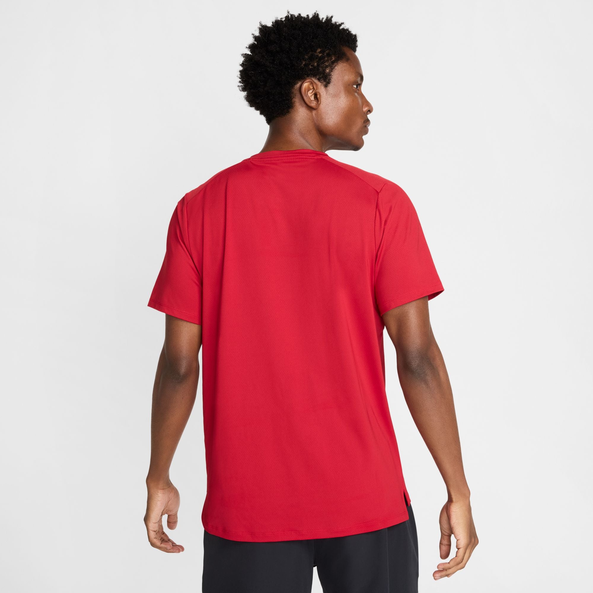 Nike Men's Court Advantage Dri-FIT Tennis Top in Gym Red/White