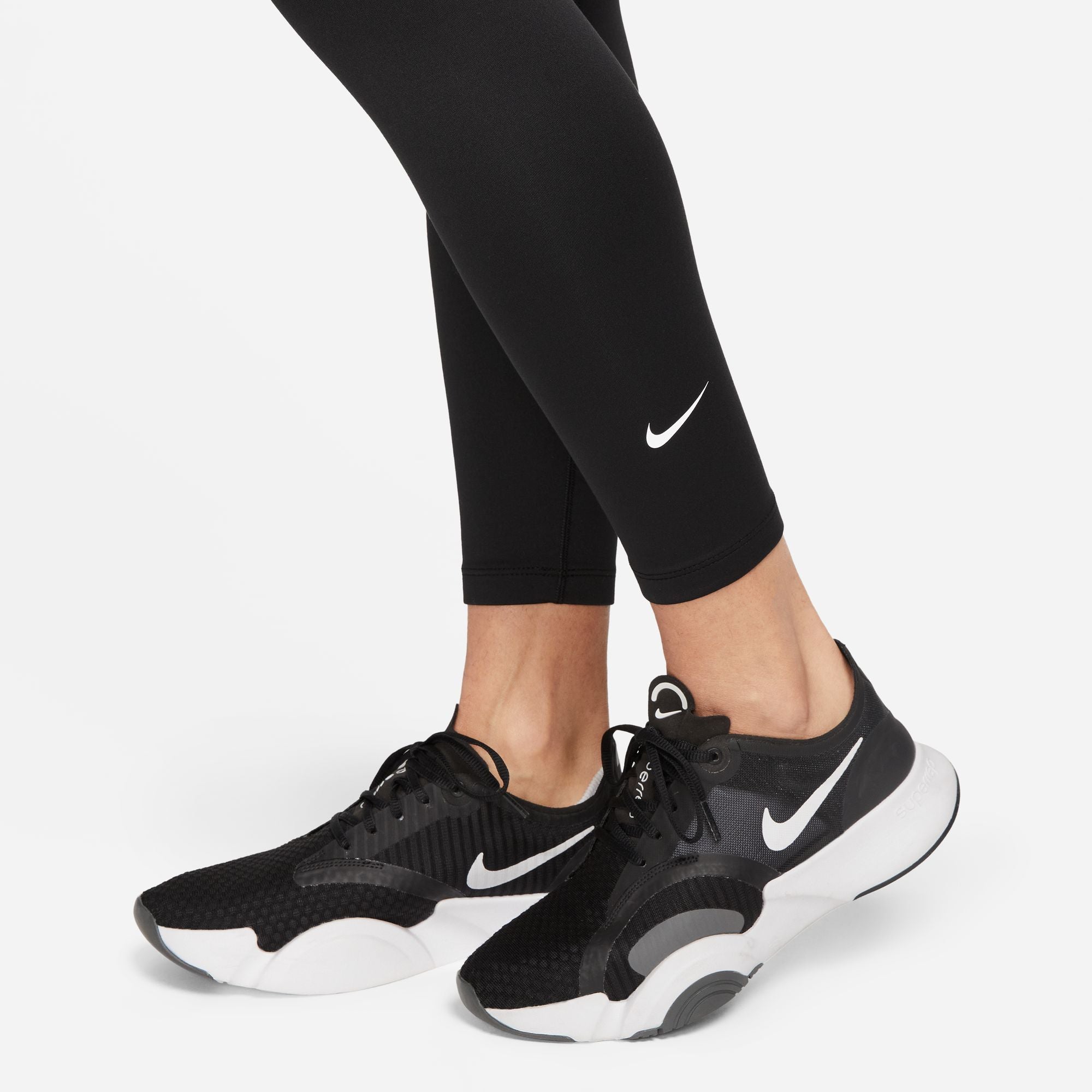Nike Women's Therma-FIT One High-Waisted 7/8 Leggings in Black/White
