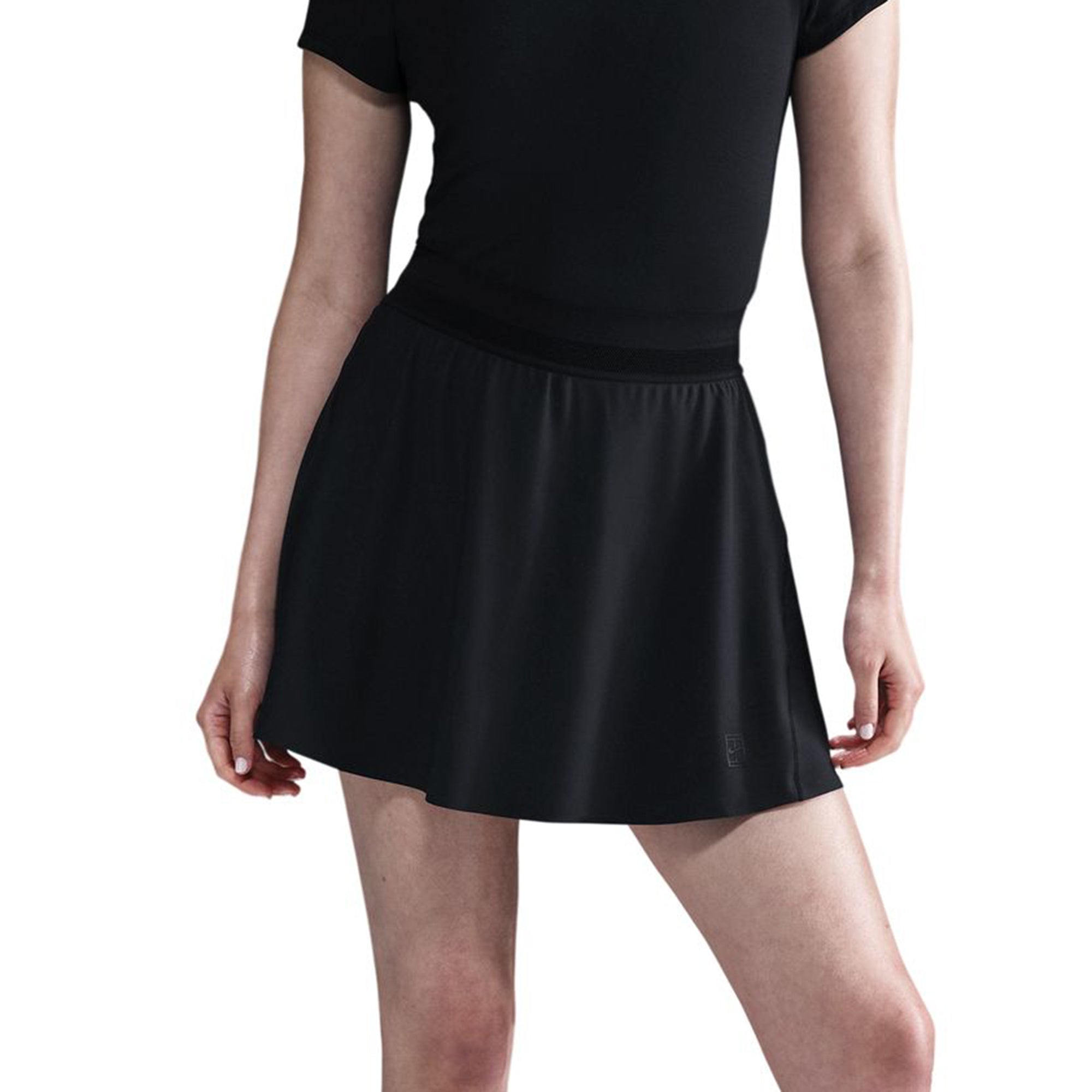 Nike Women's Court Ace Advantage Dri-FIT Tennis Skirt in Black/Black