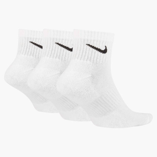Nike Everyday Cushioned Ankle Socks in White / Black