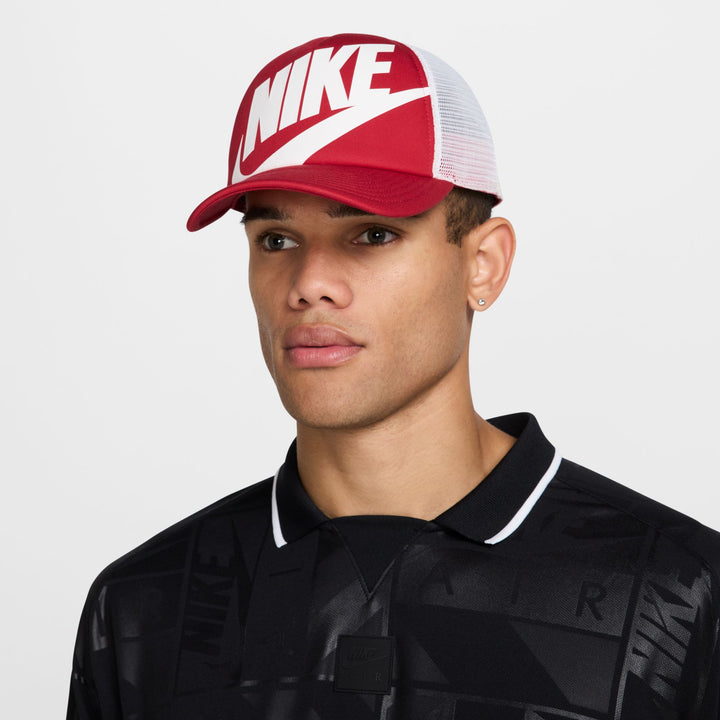 Nike Unisex Rise Structured Trucker Cap in Gym Red/White/White/White
