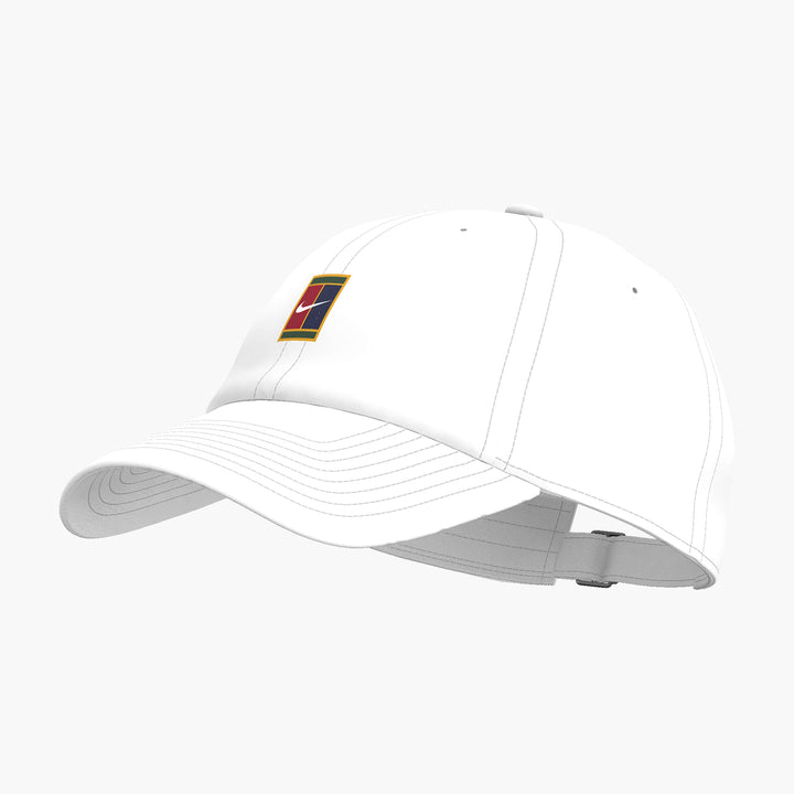 Nike Club Club Cap in White