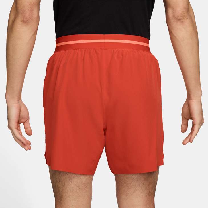Nike Men's Court Advantage Dri-FIT 6" Tennis Shorts in PICANTE RED/ATOMIC PINK/ATOMIC PINK