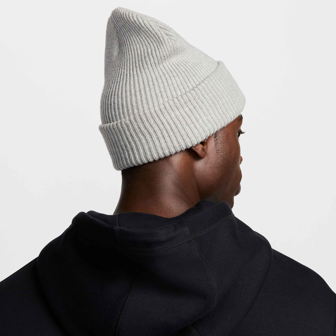 Nike Unisex Peak Tall Cuff Futura Beanie in Dk Grey Heather