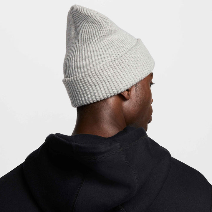 Nike Unisex Peak Tall Cuff Futura Beanie in Dk Grey Heather