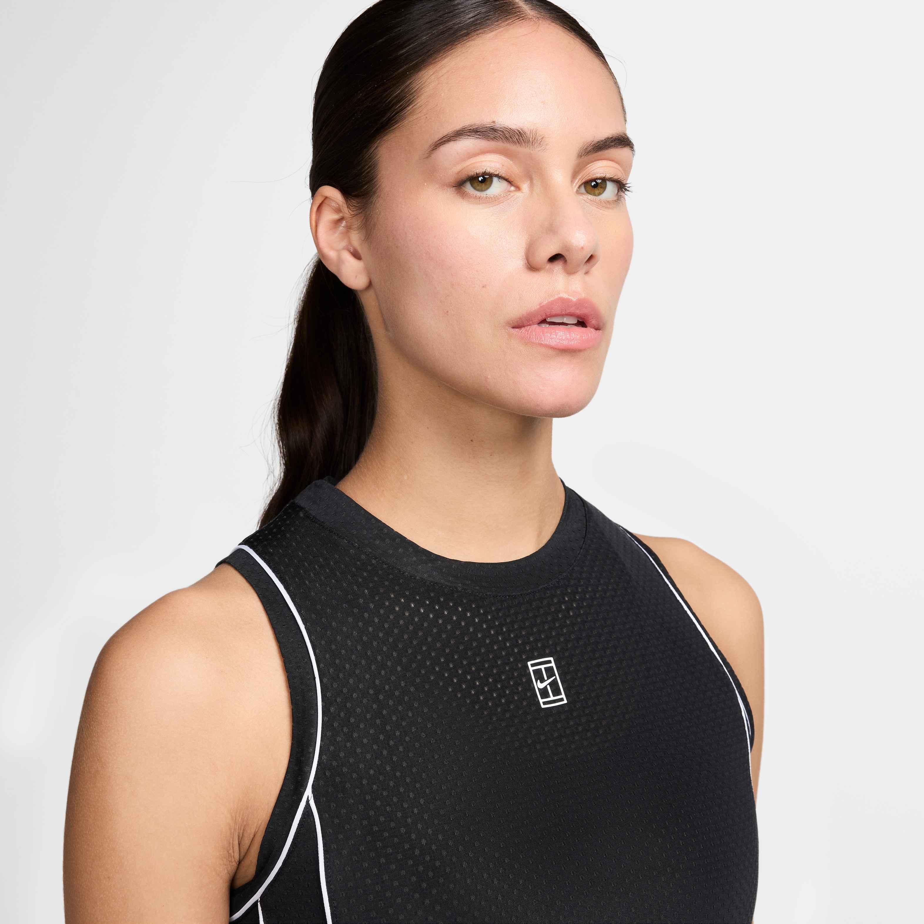 Nike Women's Court Dri-FIT Advantage Tank Top NVLTY in BLACK/WHITE