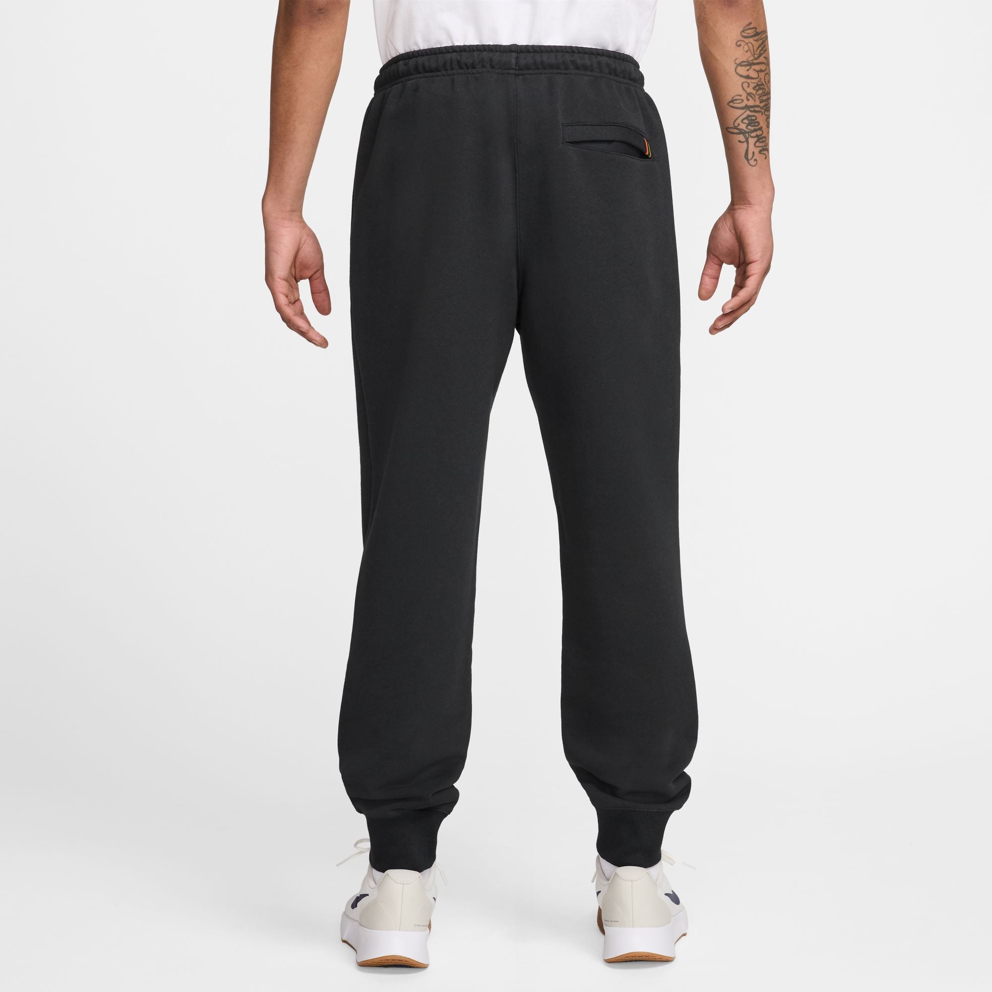 Nike Men's Court Heritage Dri-FIT Fleece Tennis Joggers in Black