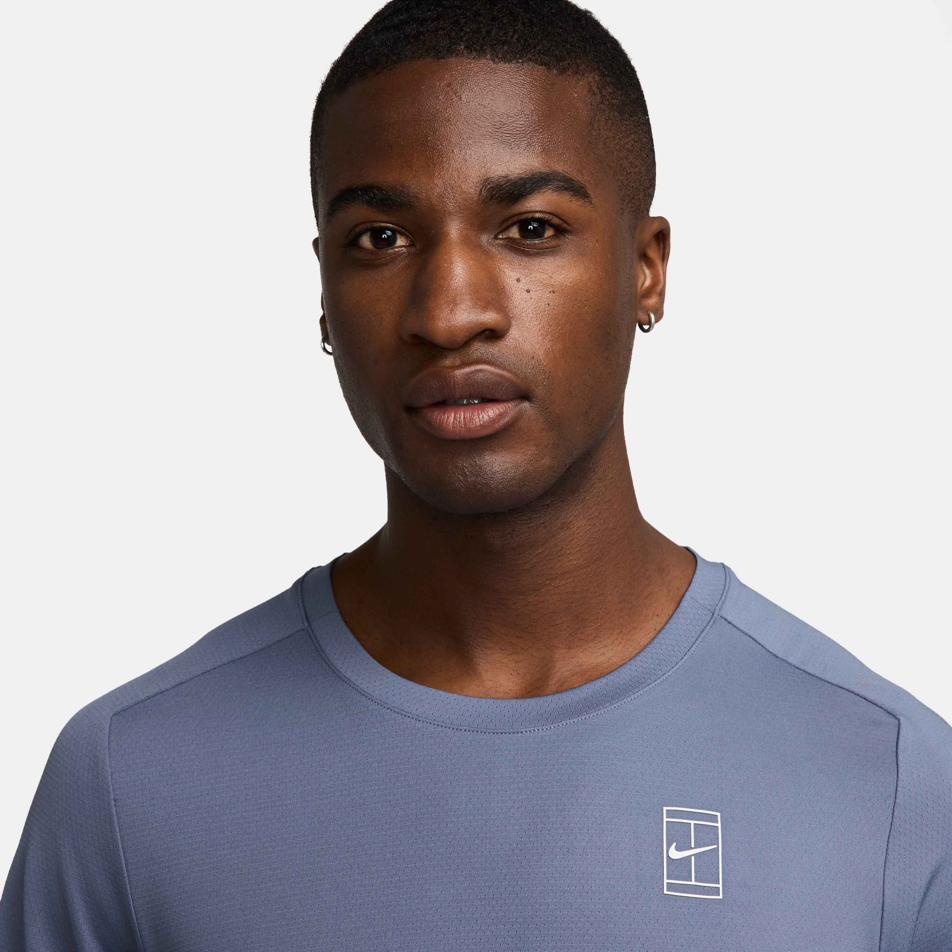 Nike Men's Court Advantage Dri-FIT Tennis Top in World Indigo/World Indigo/White