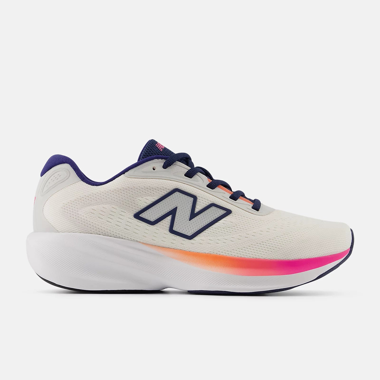 New Balance Women's Fresh Foam 680 v9 in Sea Salt
