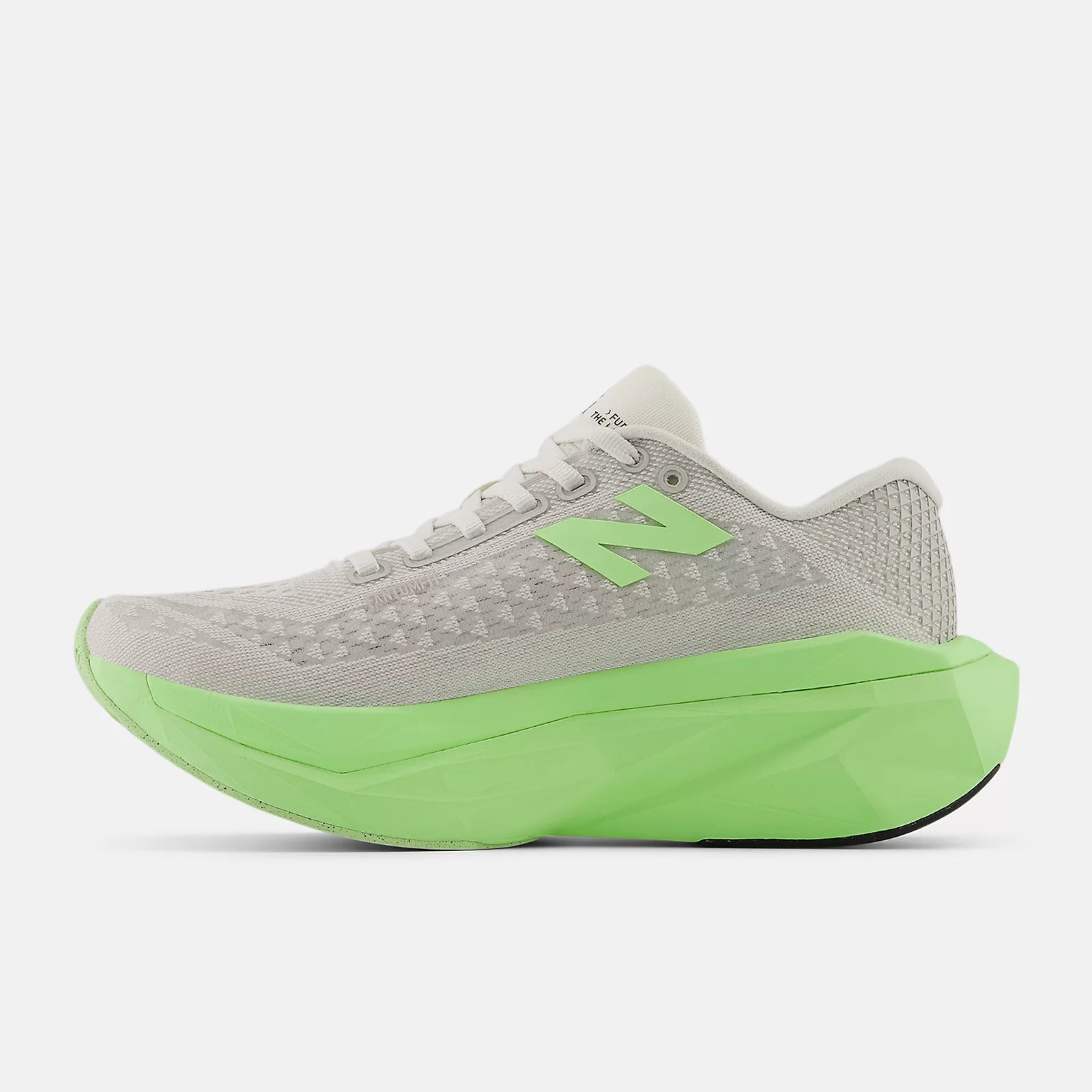 New Balance Women's FuelCell SuperComp Trainer v3 in Mint Flash