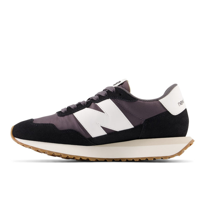 New Balance Women&