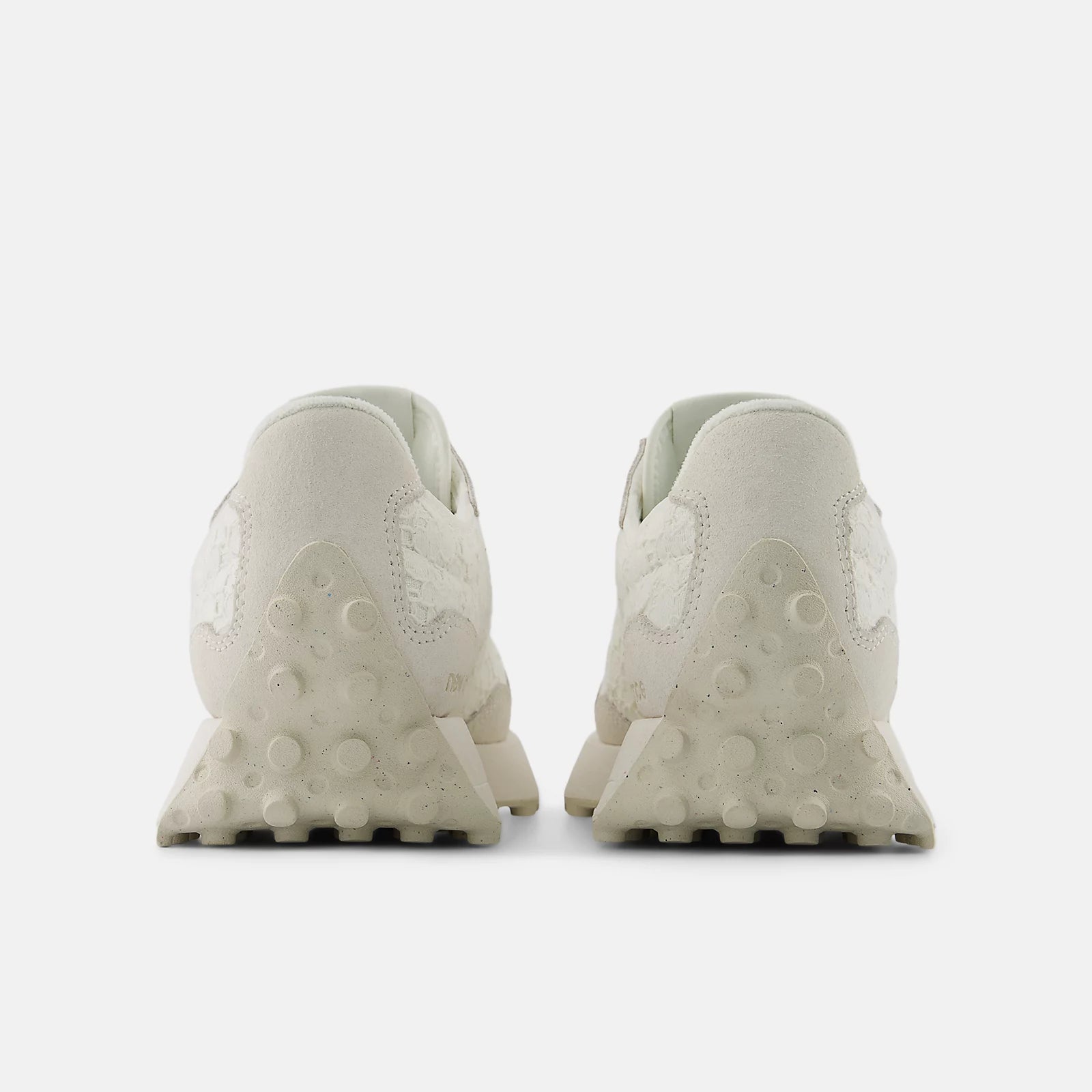 New Balance Women's 327 in Sea Salt