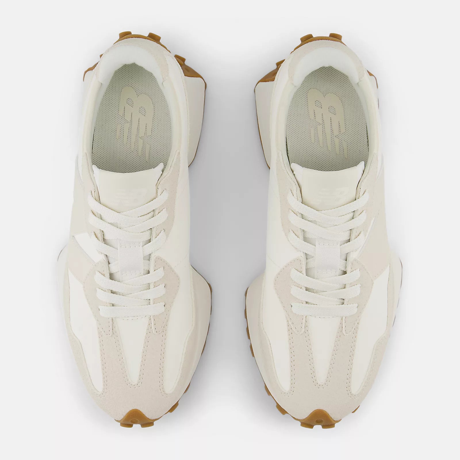 New Balance Women's 327 in Linen