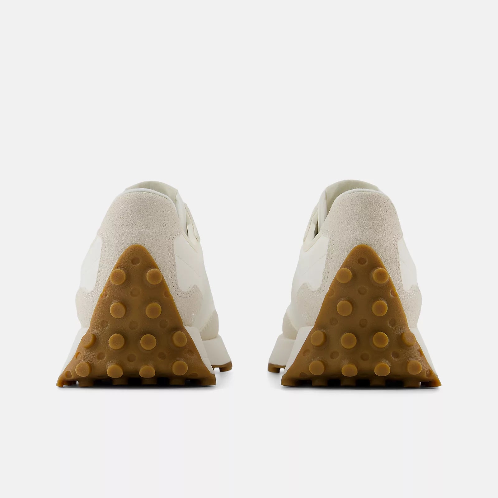 New Balance Women's 327 in Linen