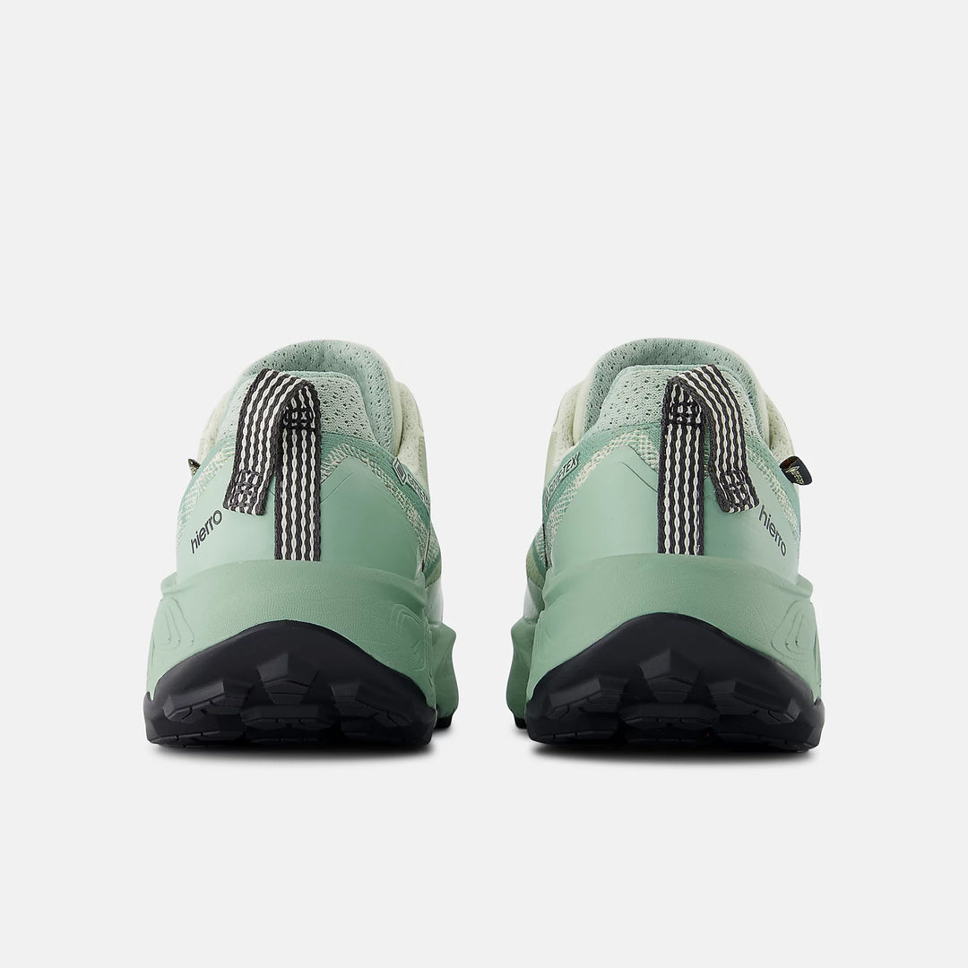 New Balance Women&