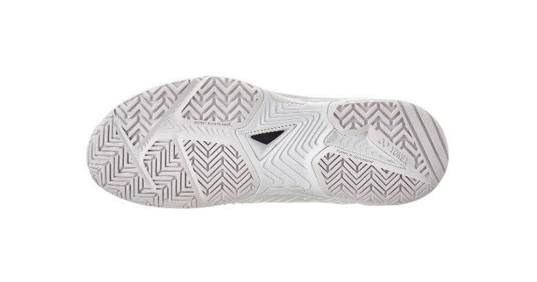 Yonex Power Cushion Sonicage 3 Women's Tennis Shoes in White/Silver