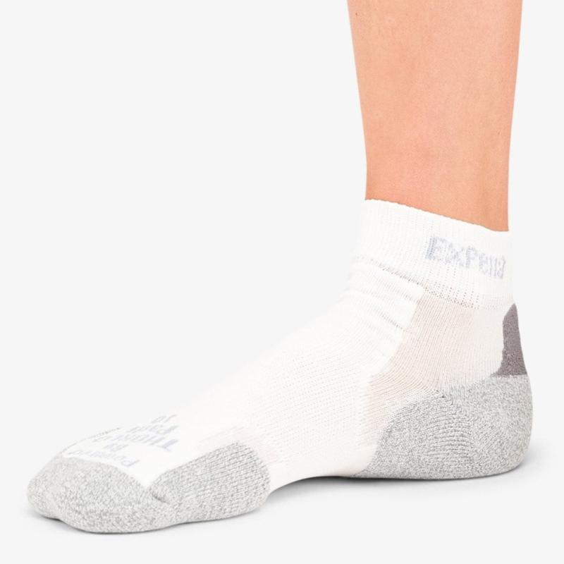 Thorlos Experia TECHFIT Light Cushion Ankle Sock (White)